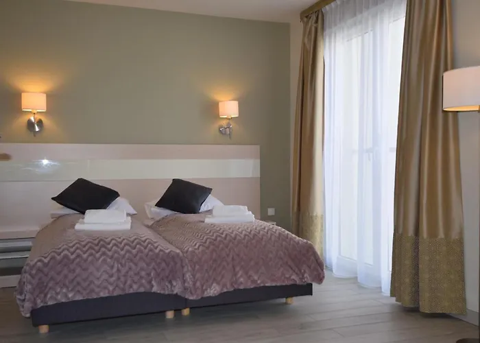 Apartament Czarna Gora Is17
