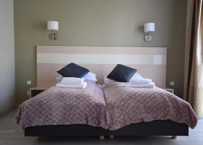 Apartament Czarna Gora Is17